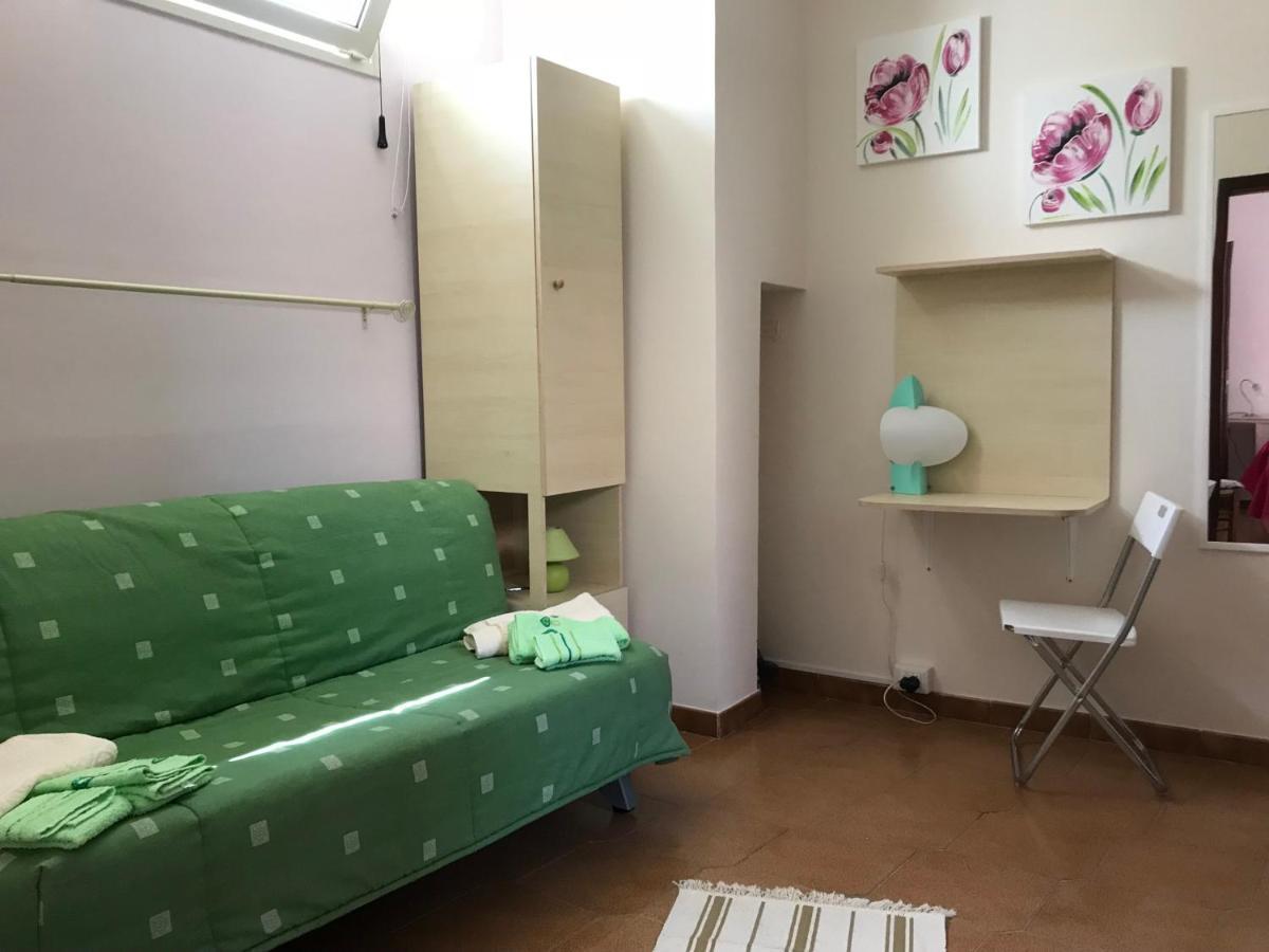 Bed And Breakfast La Volpe Rossa Regalbuto Exterior foto